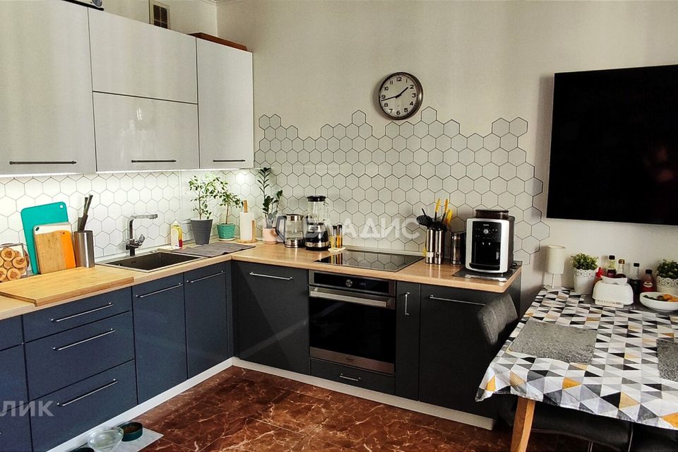 Продаётся 2-комнатная квартира, 59.9 м²