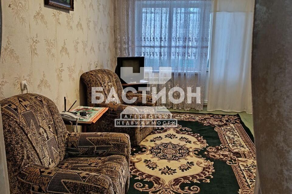 Продаётся 3-комнатная квартира, 53.7 м²