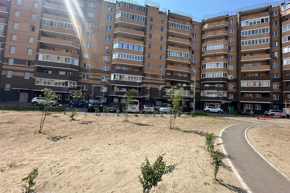 Продаётся 3-комнатная квартира, 96 м²