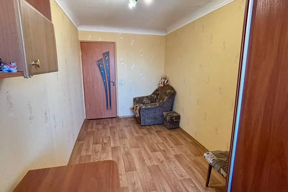 Продаётся 3-комнатная квартира, 54.7 м²