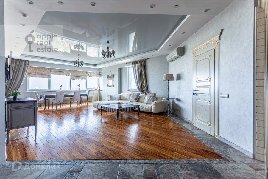 Сдаётся 3-комнатная квартира, 117 м²