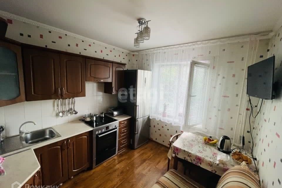 Продаётся 1-комнатная квартира, 40.3 м²