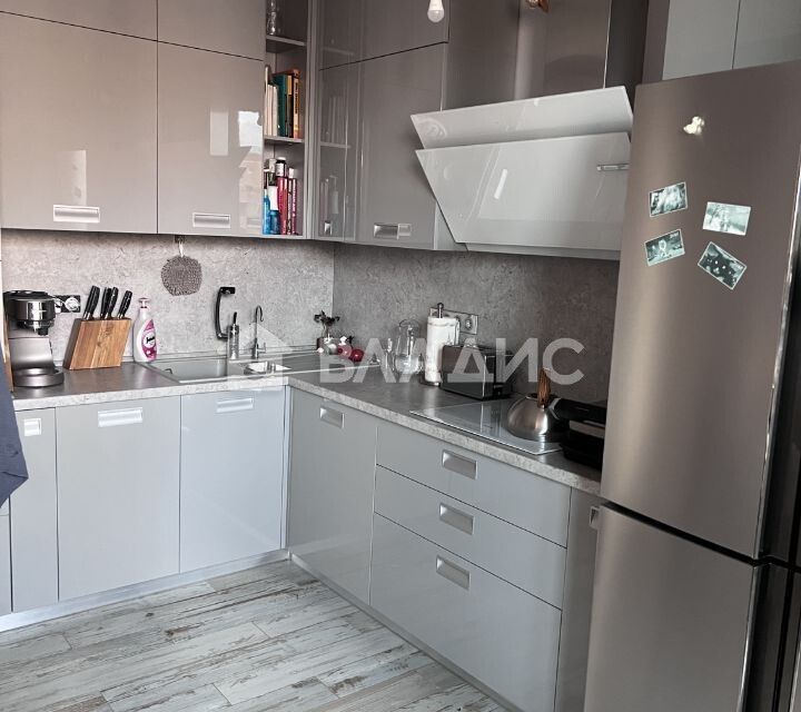 Продаётся 1-комнатная квартира, 48 м²