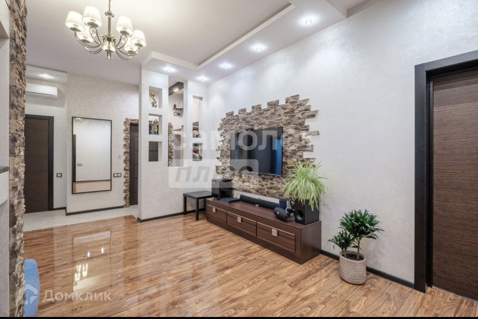 Продаётся 3-комнатная квартира, 92 м²