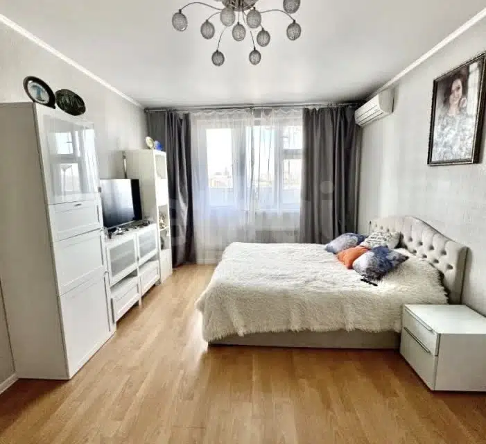 Продаётся 1-комнатная квартира, 37.4 м²
