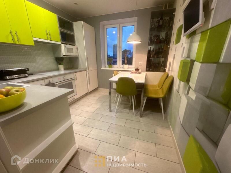 Продаётся 2-комнатная квартира, 50.6 м²
