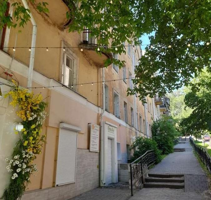 Продаётся 3-комнатная квартира, 69 м²