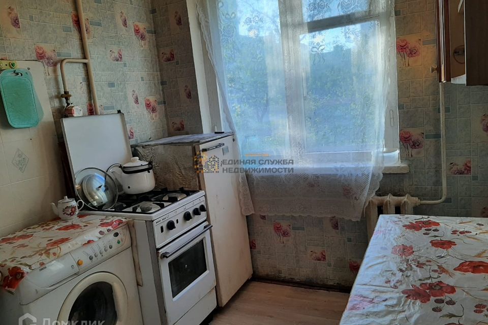 Сдаётся 2-комнатная квартира, 56 м²