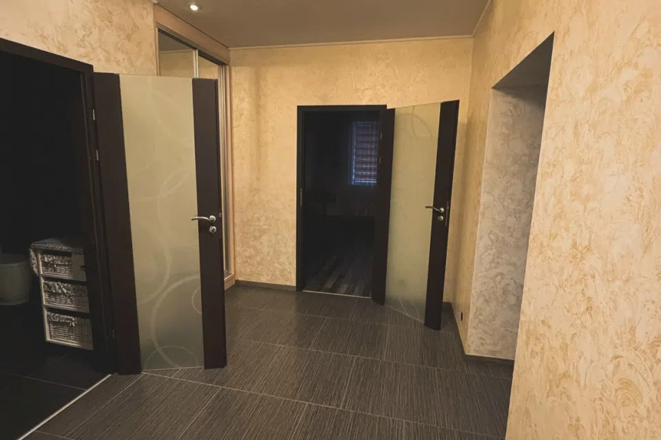 Продаётся 2-комнатная квартира, 91 м²