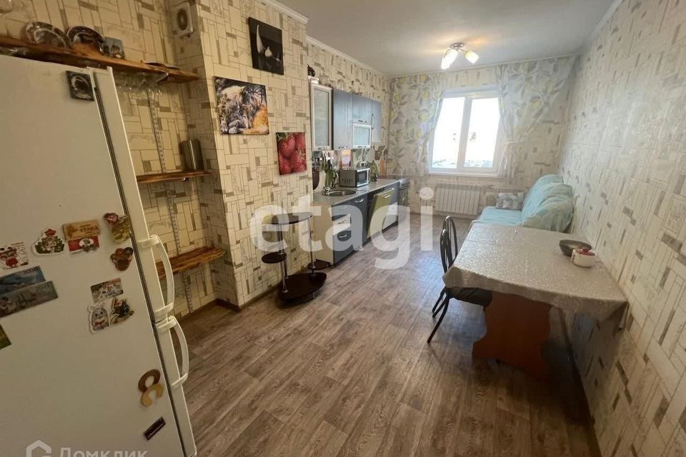 Продаётся 3-комнатная квартира, 70.9 м²