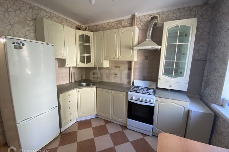 Продаётся 3-комнатная квартира, 56.5 м²