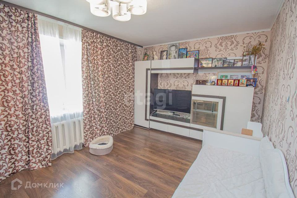 Продаётся 3-комнатная квартира, 70.8 м²