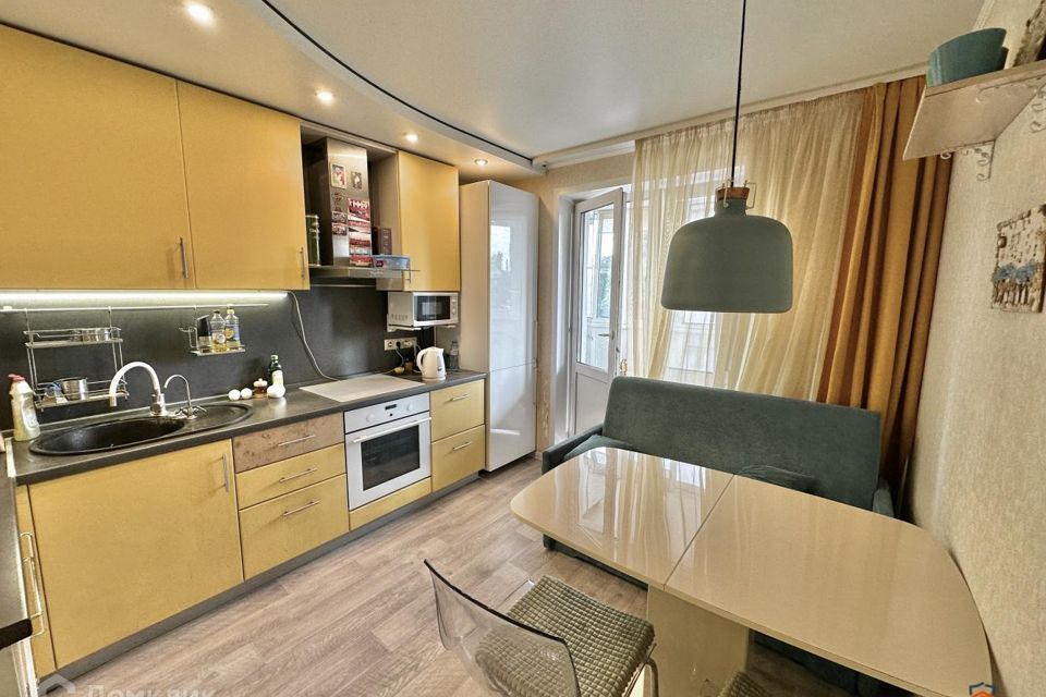 Продаётся 2-комнатная квартира, 52.4 м²