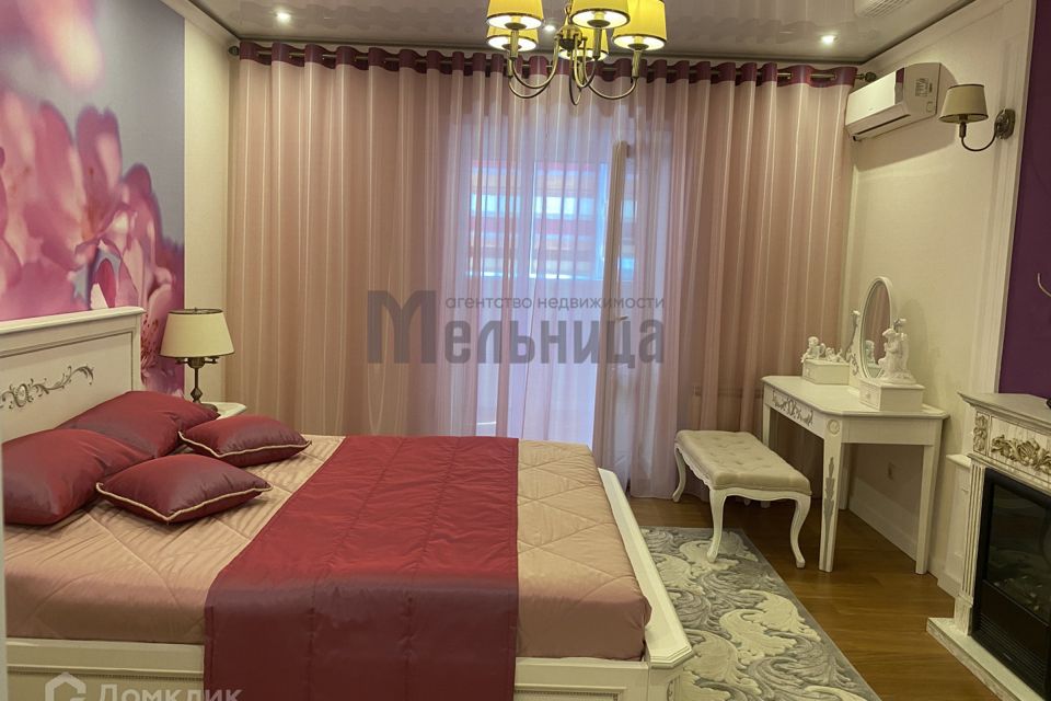 Продаётся 2-комнатная квартира, 82.3 м²
