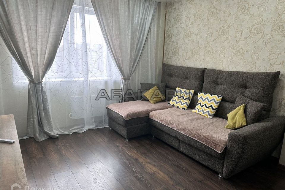Сдаётся 1-комнатная квартира, 43 м²