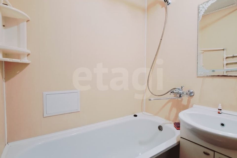 Продаётся 2-комнатная квартира, 50.7 м²