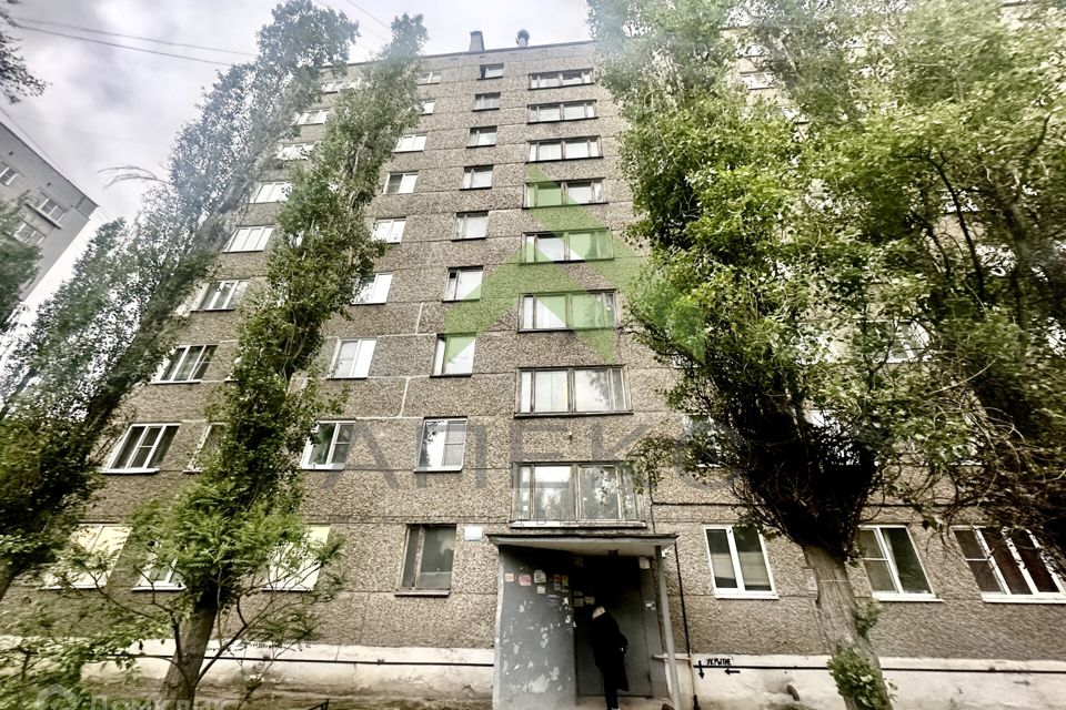 Продаётся 4-комнатная квартира, 68.1 м²