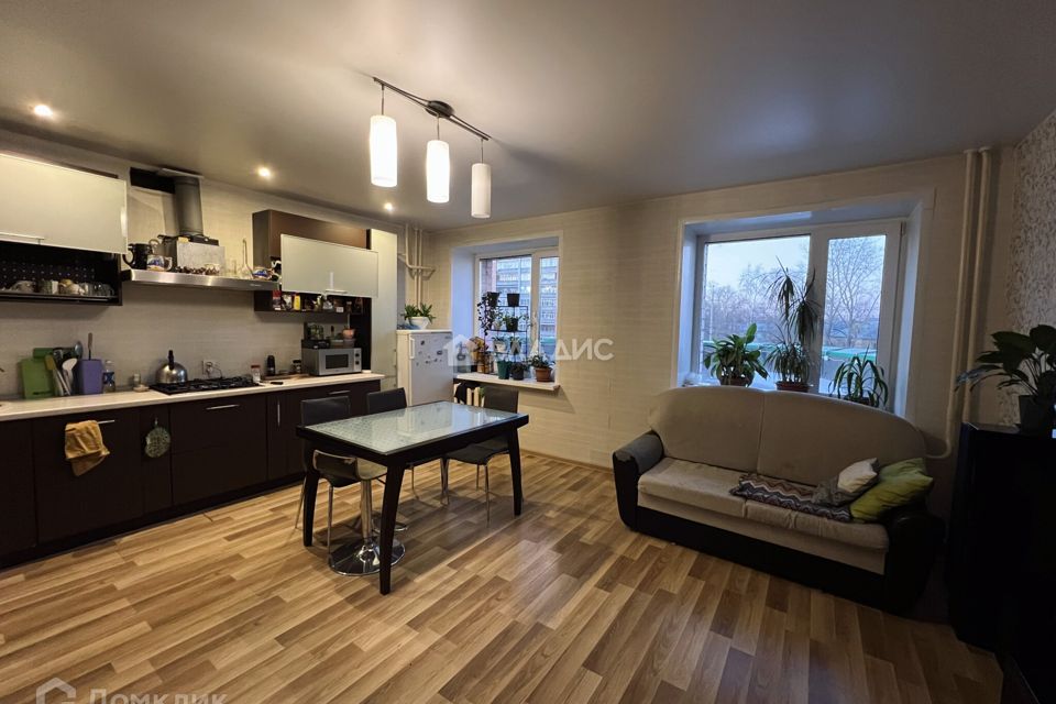 Продаётся 3-комнатная квартира, 88.6 м²