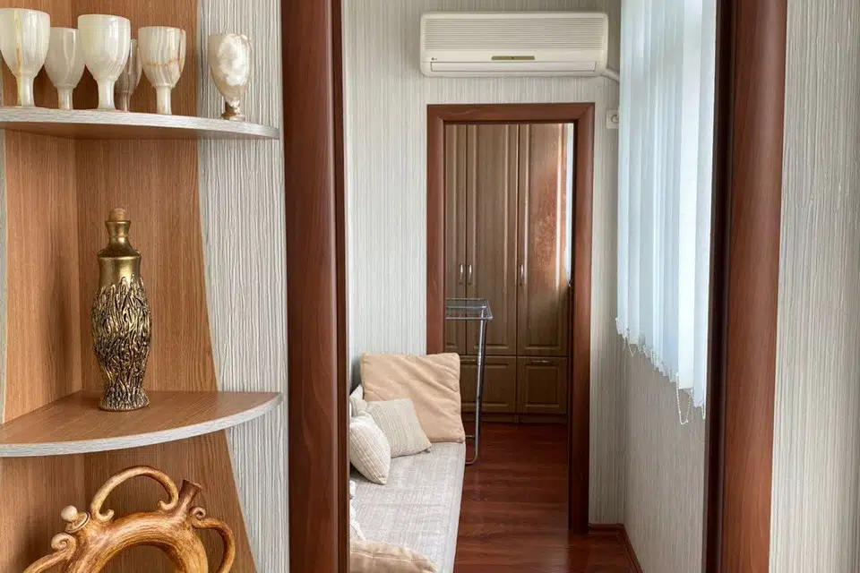 Продаётся 4-комнатная квартира, 85.7 м²