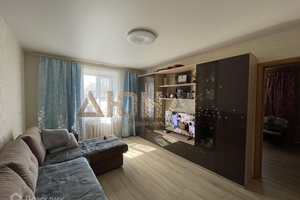 Продаётся 3-комнатная квартира, 65 м²