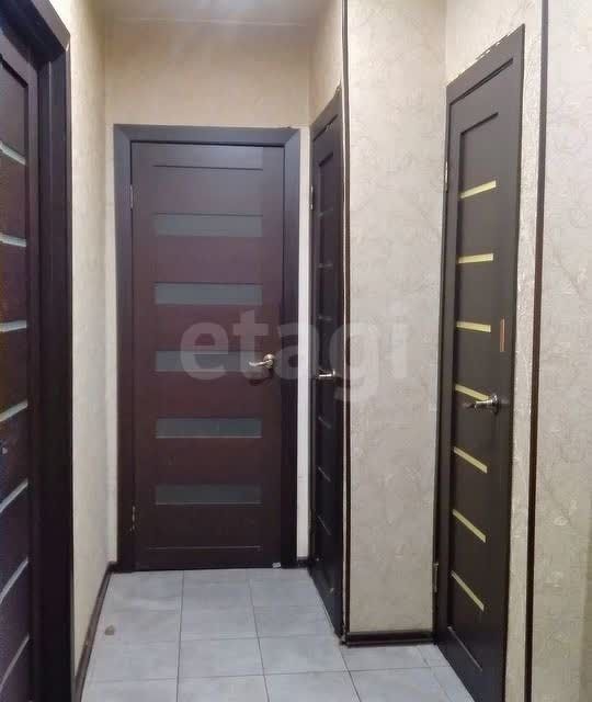 Продаётся 3-комнатная квартира, 63 м²