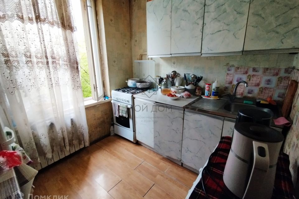 Сдаётся комната в 3-комн. квартире, 14 м²