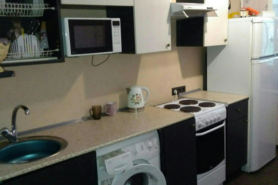 Сдаётся 1-комнатная квартира, 39 м²