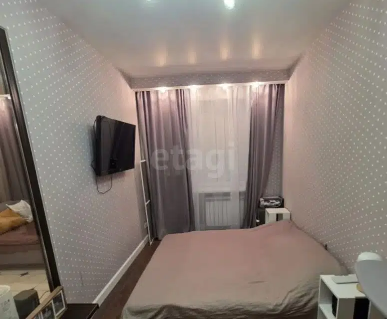 Продаётся 1-комнатная квартира, 42.7 м²