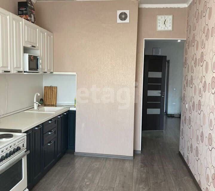 Продаётся 1-комнатная квартира, 47.3 м²