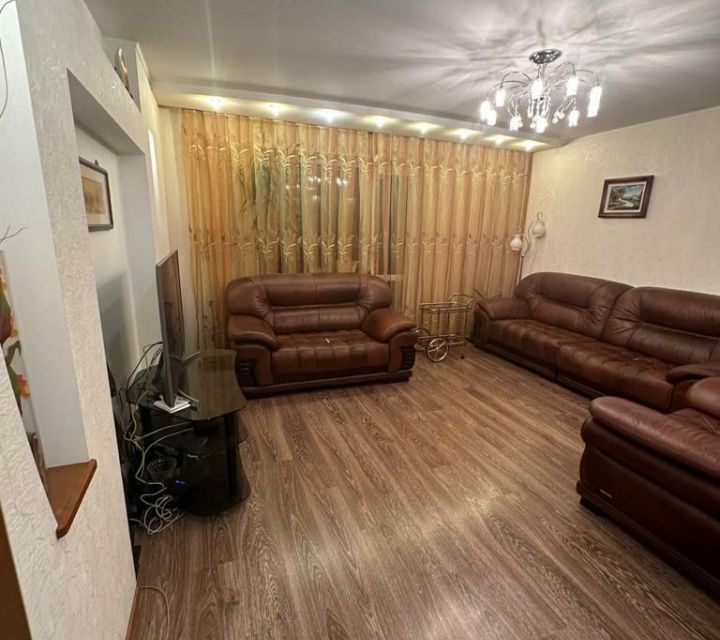 Продаётся 3-комнатная квартира, 83 м²