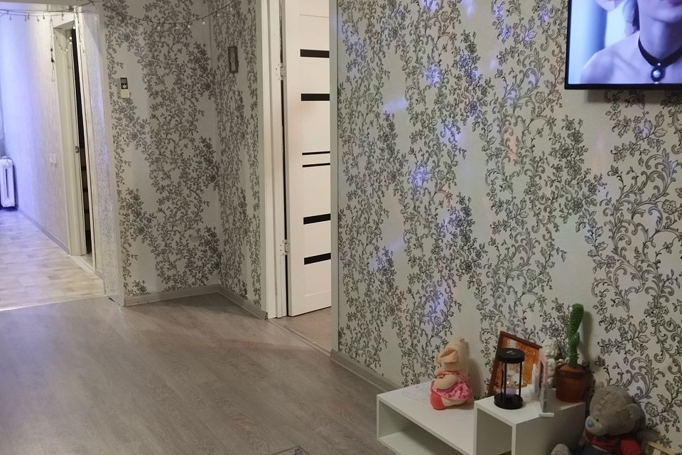 Продаётся 3-комнатная квартира, 63 м²
