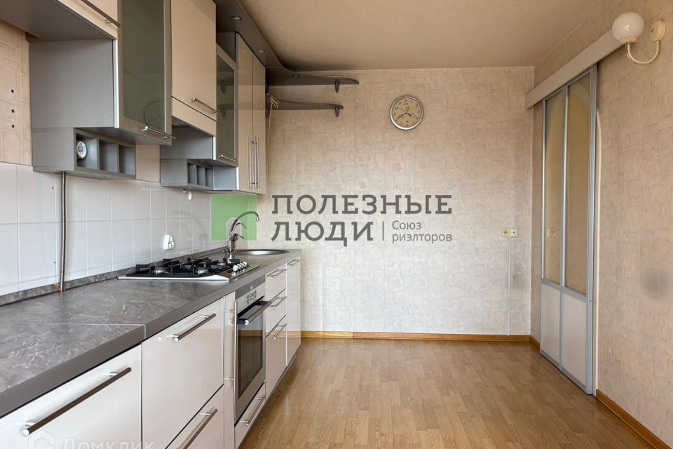 Продаётся 3-комнатная квартира, 77.4 м²