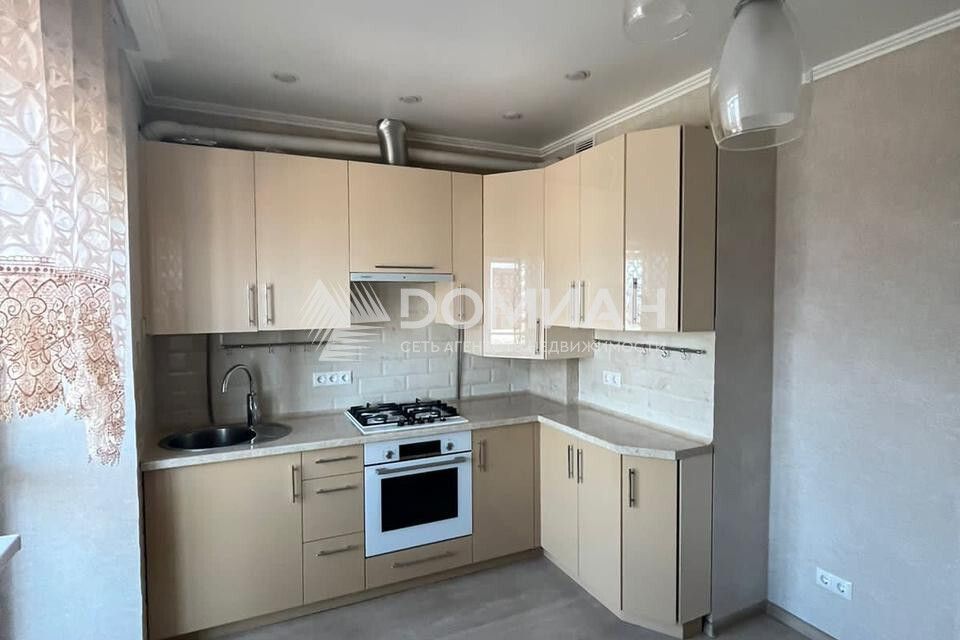 Продаётся 3-комнатная квартира, 81.6 м²