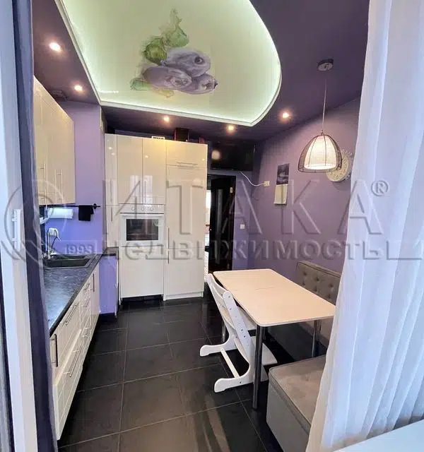 Продаётся 2-комнатная квартира, 62.6 м²