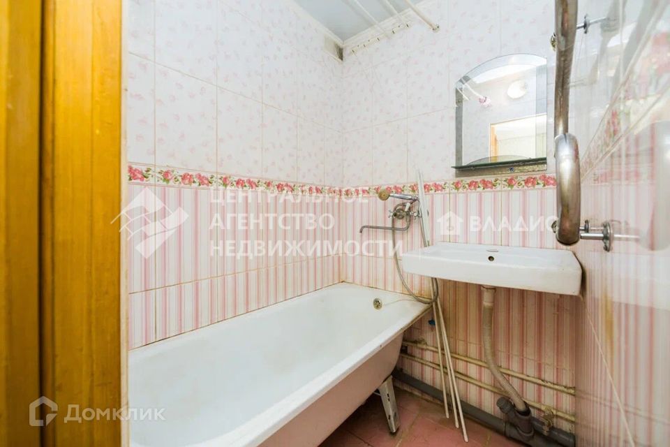 Продаётся 3-комнатная квартира, 61 м²