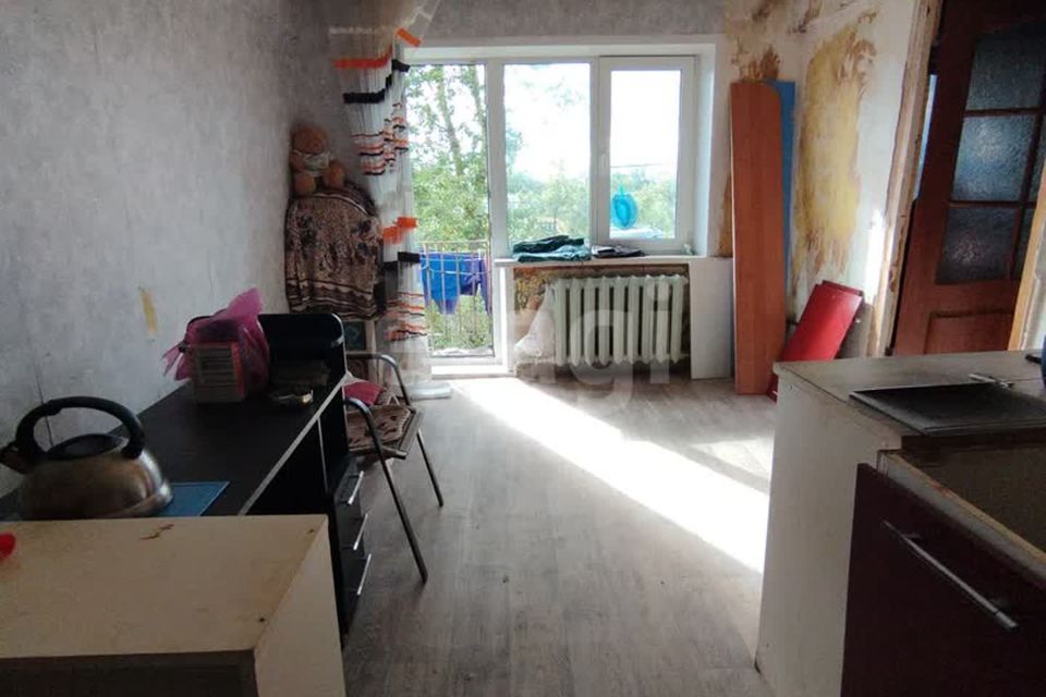 Продаётся 4-комнатная квартира, 60 м²