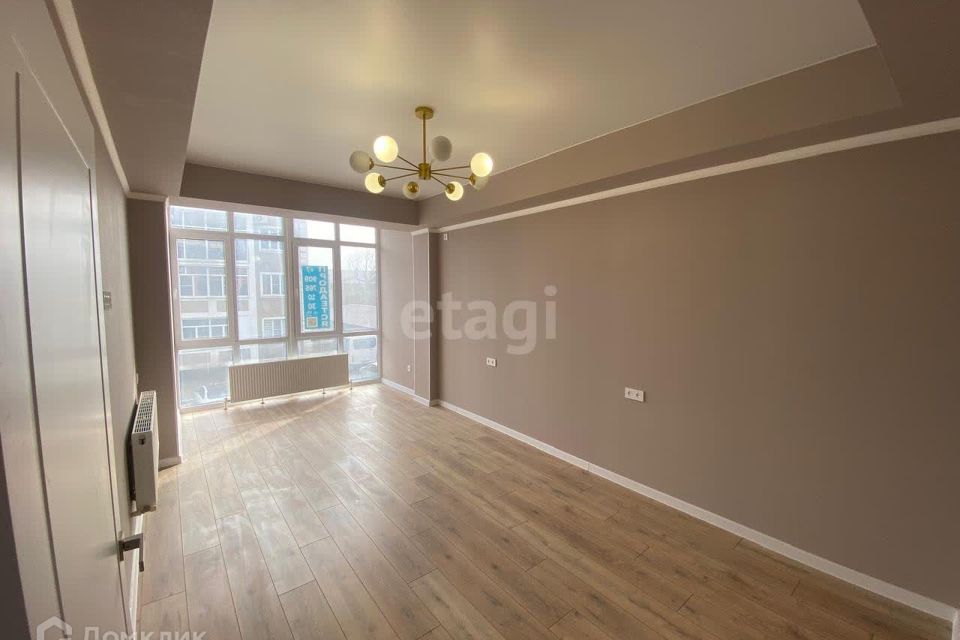 Продаётся 1-комнатная квартира, 48 м²