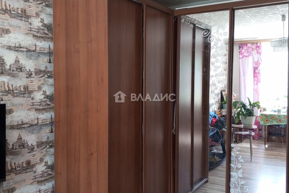 Продаётся 3-комнатная квартира, 61.2 м²