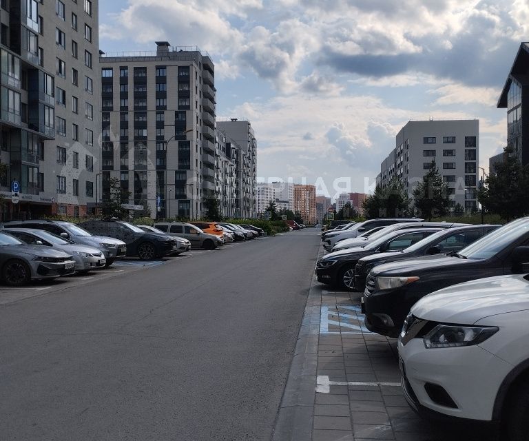 Продаётся 1-комнатная квартира, 37.3 м²