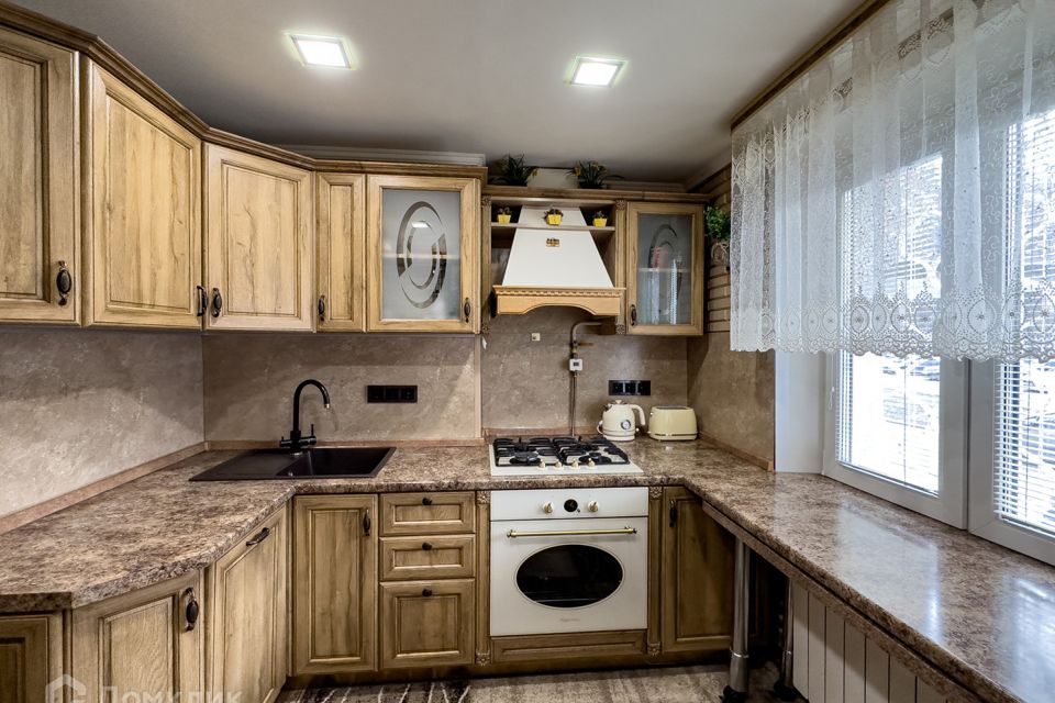 Продаётся 3-комнатная квартира, 67.7 м²