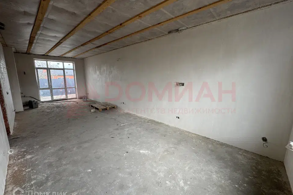 Продаётся 1-этажный дом, 100 м²