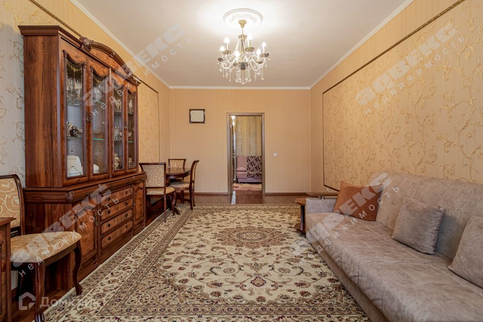 Продаётся 4-комнатная квартира, 113.2 м²