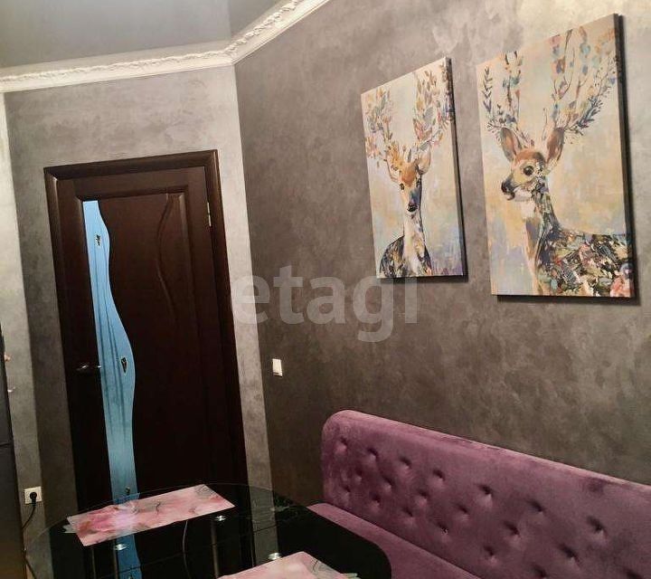 Продаётся 3-комнатная квартира, 60 м²