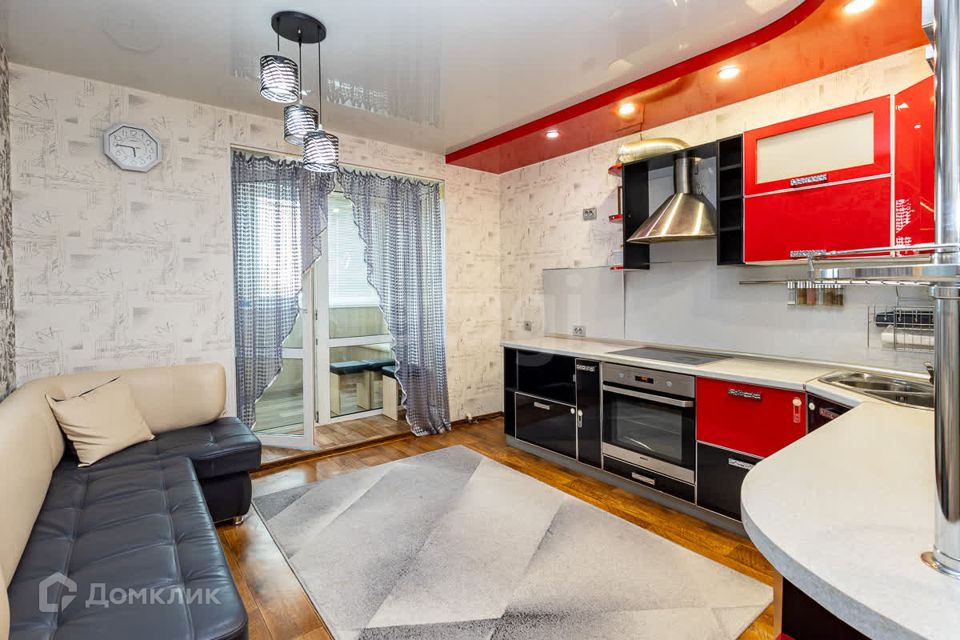 Продаётся 2-комнатная квартира, 67.8 м²