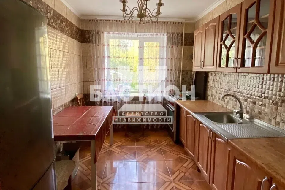 Продаётся 4-комнатная квартира, 79.3 м²