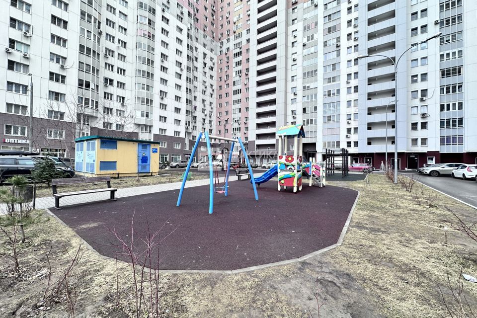 Продаётся 1-комнатная квартира, 45.6 м²