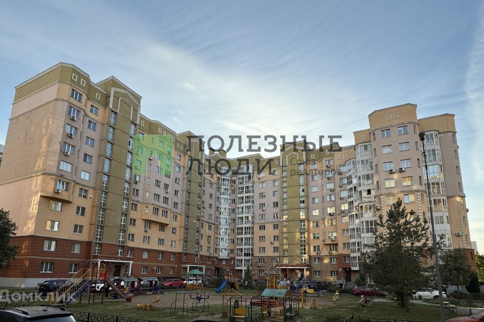 Продаётся 2-комнатная квартира, 76.7 м²