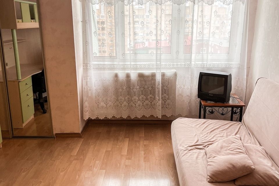 Сдаётся 2-комнатная квартира, 59.9 м²