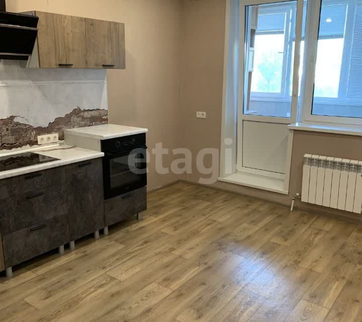Продаётся 1-комнатная квартира, 47 м²