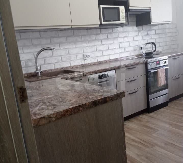 Продаётся 3-комнатная квартира, 73 м²